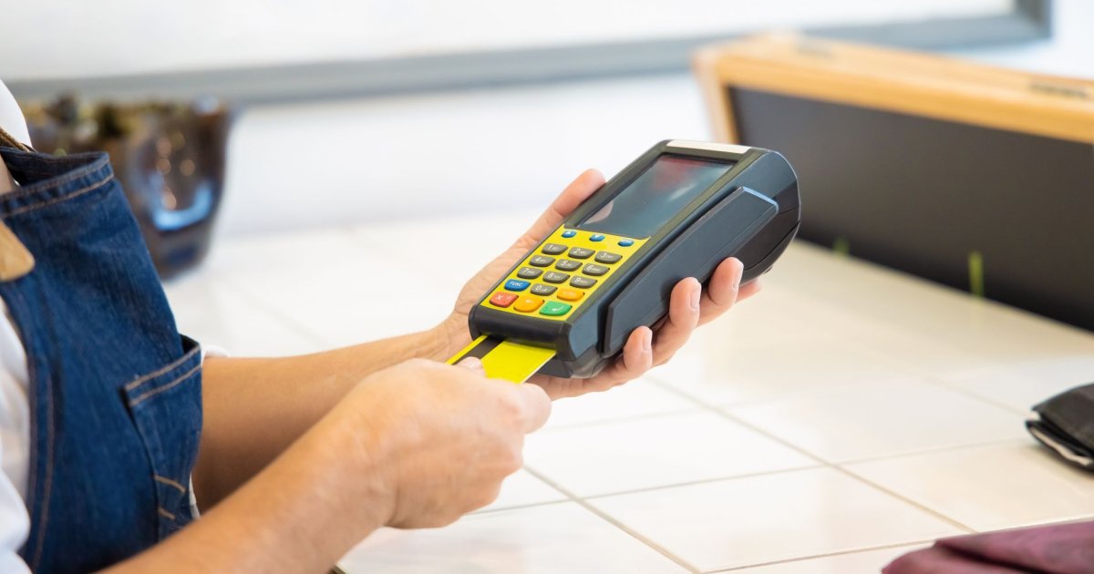 Transformação Digital: Como a Inteligência Artificial Está Impulsionando Pequenas Lojas no Varejo Brasileiro