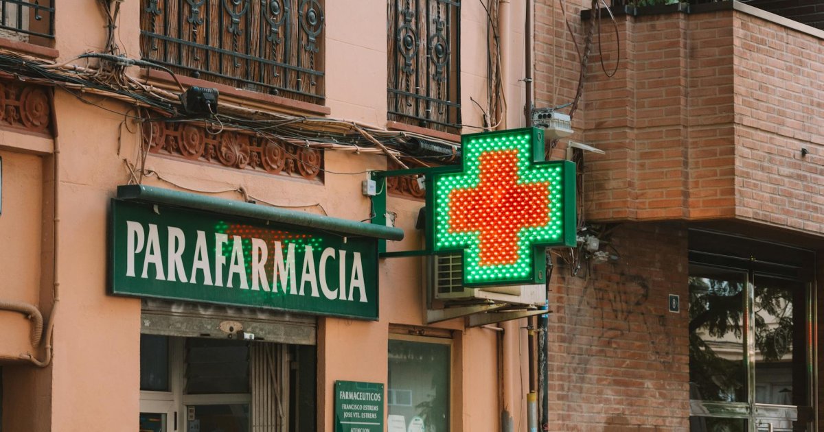 Como uma Farmácia de Bairro Transformou o Atendimento com Inteligência Artificial